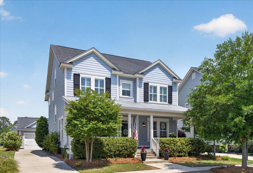 Photo of 3656 Spindrift Drive, Mount Pleasant, SC 29466 (MLS # 26012044)