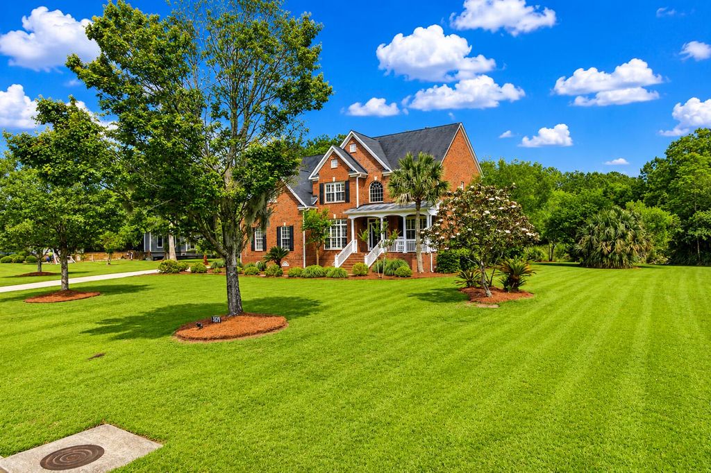 Photo of 3379 Shagbark Circle, Mount Pleasant, SC 29466 (MLS # 26014168)