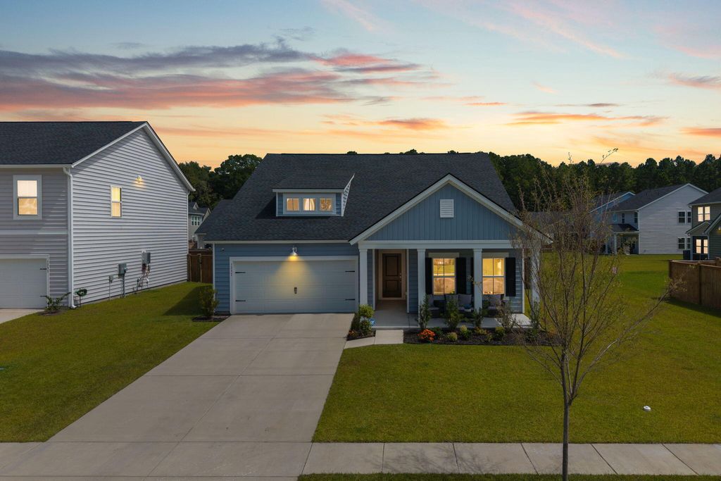 Photo of 1237 Marsh Royal Street, Summerville, SC 29485 (MLS # 25024849)
