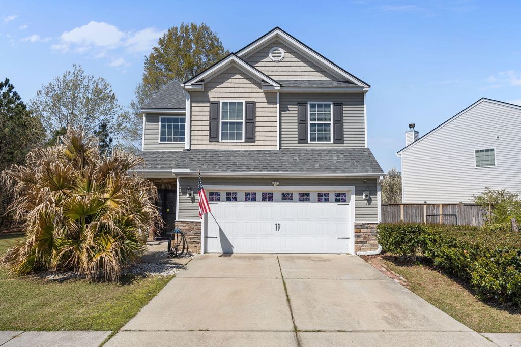 Photo of 107 Longford Drive, Summerville, SC 29483 (MLS # 26008155)