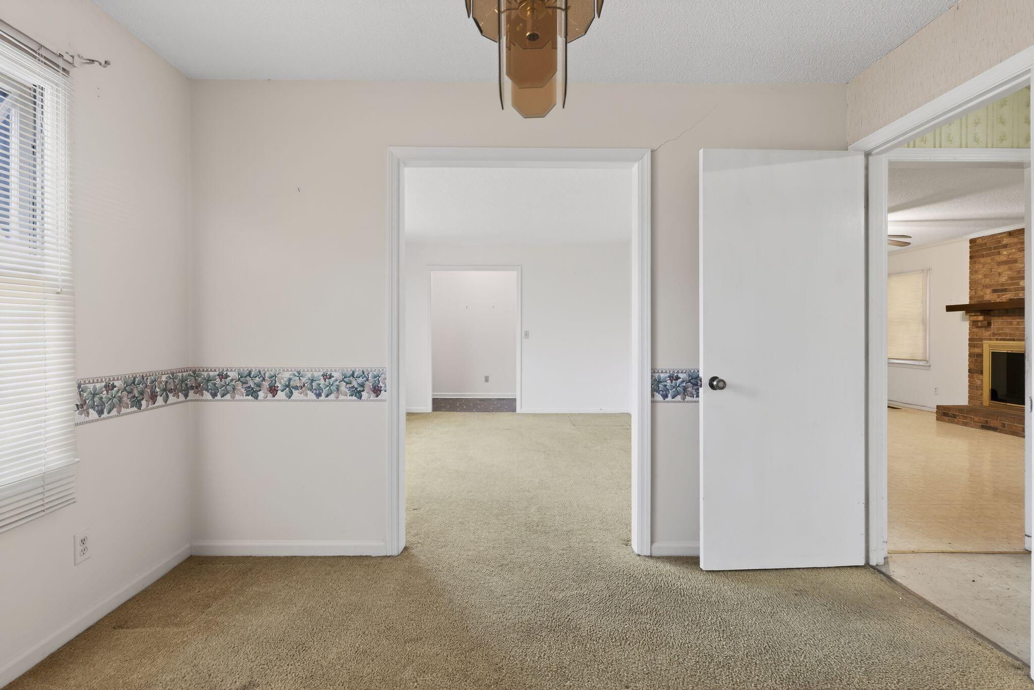 2572 Spring Valley Circle