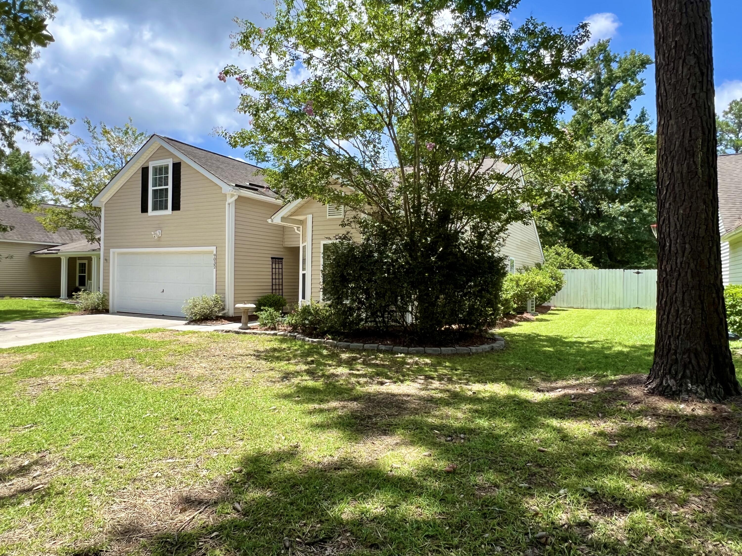 9032 Pickett Fence Lane