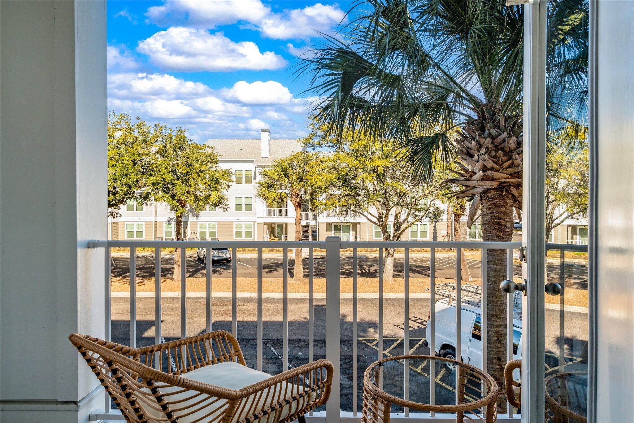 130 River Landing Drive 3216