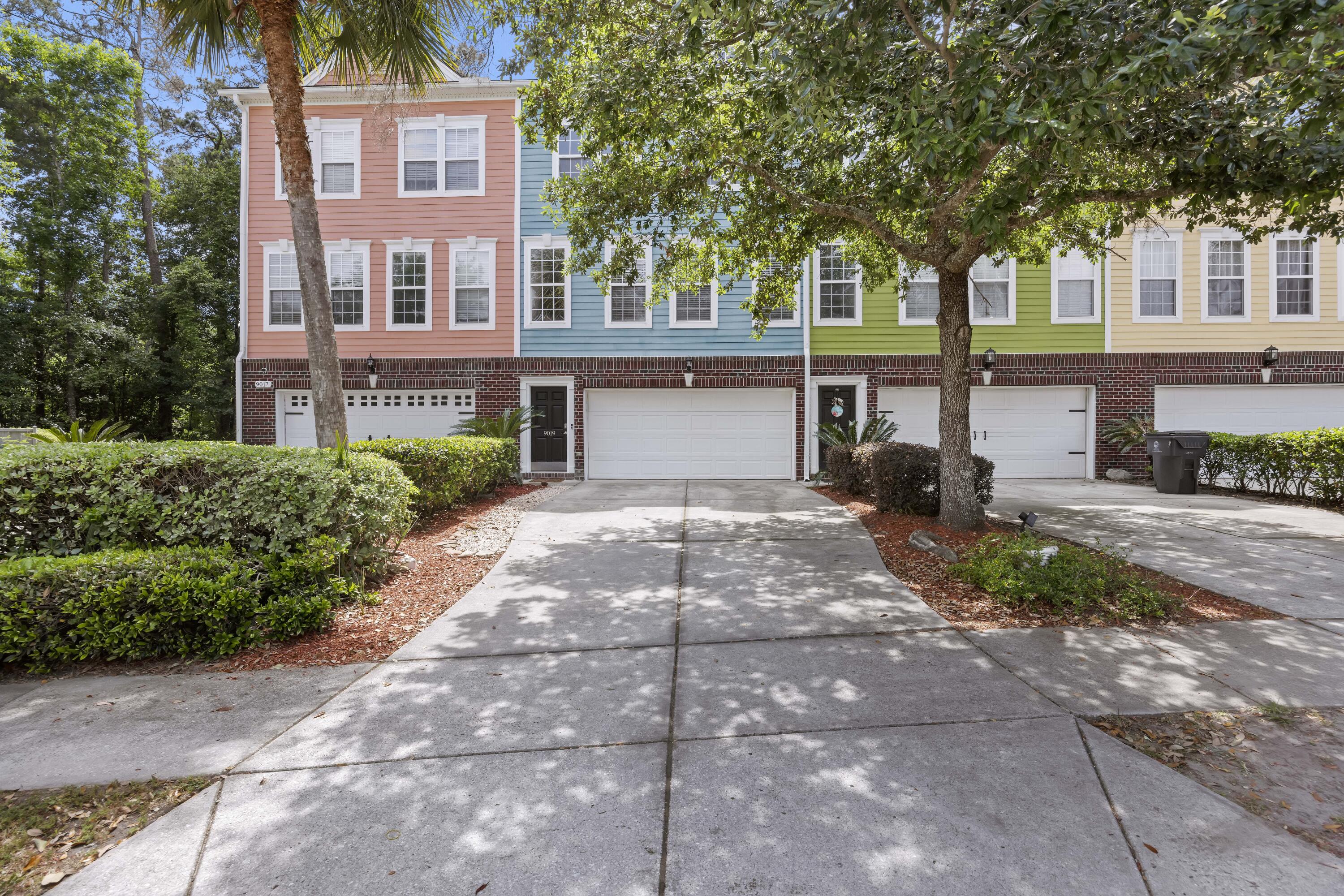 9019 Parlor Drive