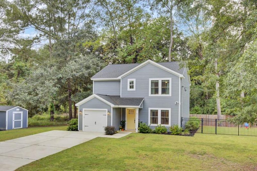 Photo of 5717 Chaplins Landing Road, Hollywood, SC 29449 (MLS # 26003445)