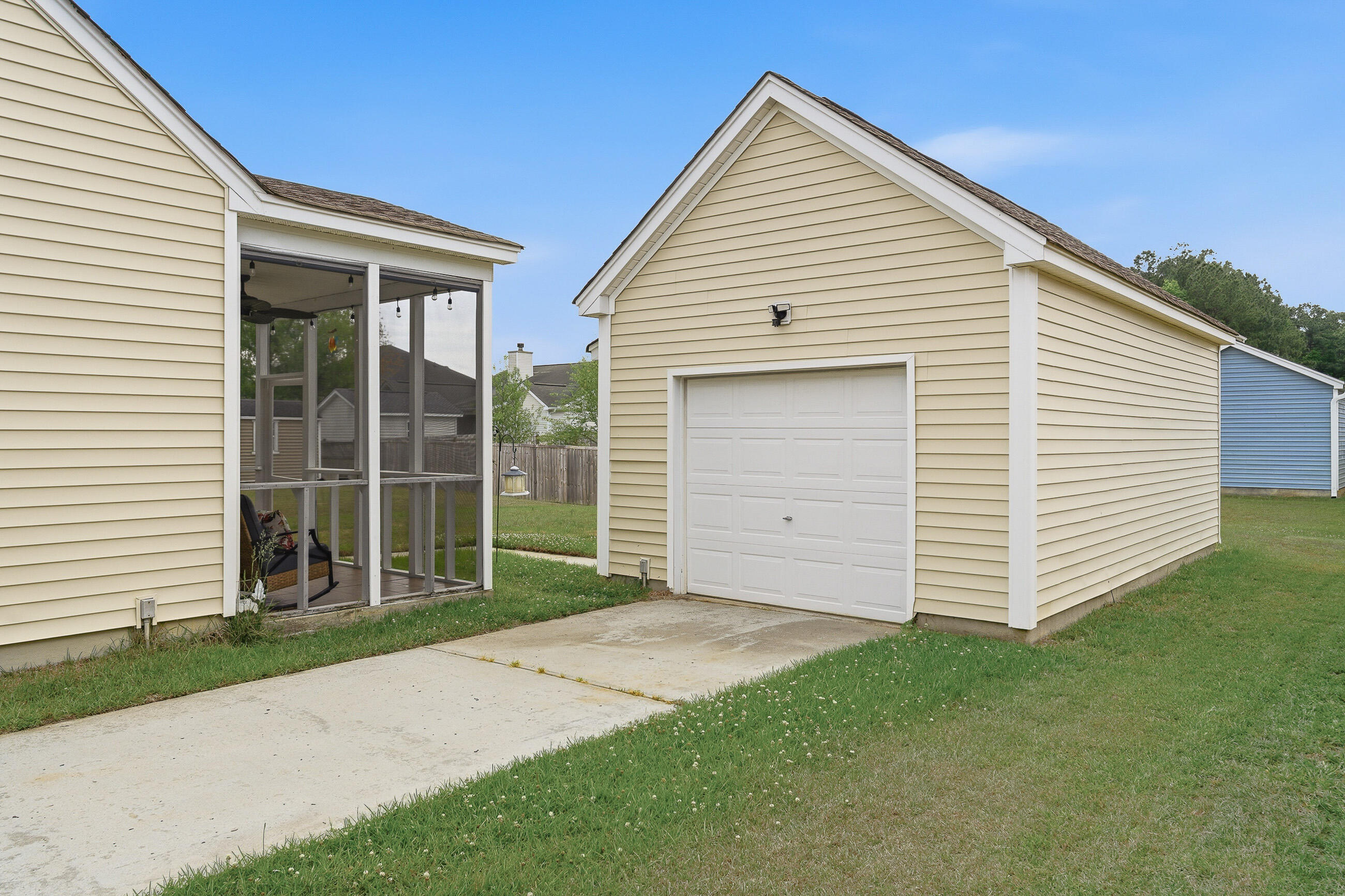 213 Killarney Trail