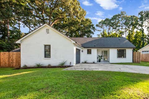 Photo of 839 Ramblewood Circle, Mount Pleasant, SC 29464 (MLS # 26023091)