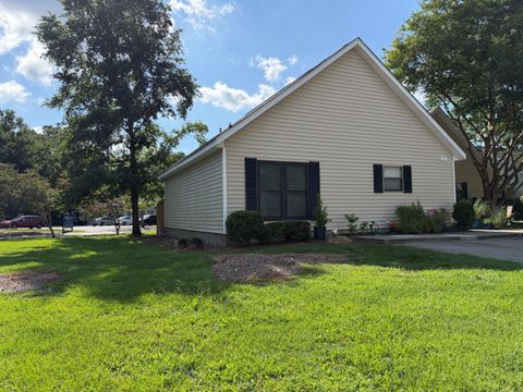 Photo of 923 E Estates Boulevard #A, Charleston, SC 29414 (MLS # 26018285)