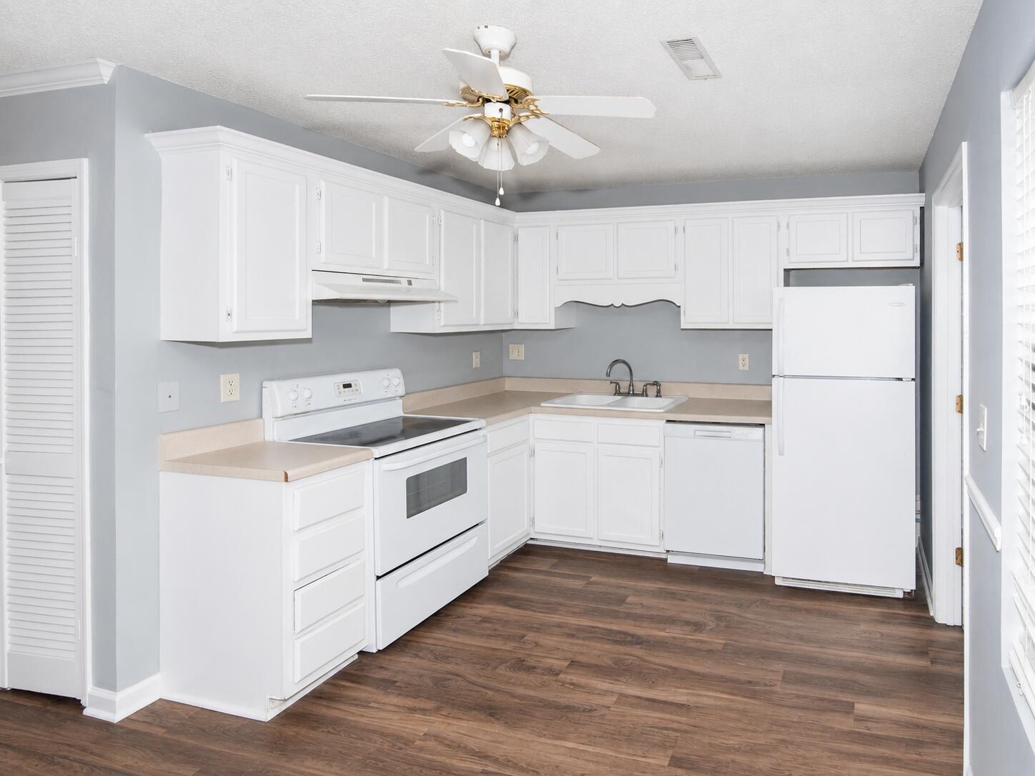 1920 Tropicana Road Unit 10-E