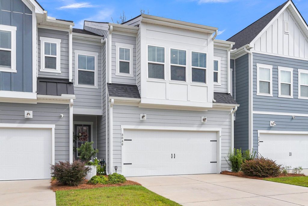 Photo of 3046 Emma Lane, Mount Pleasant, SC 29466 (MLS # 25024910)