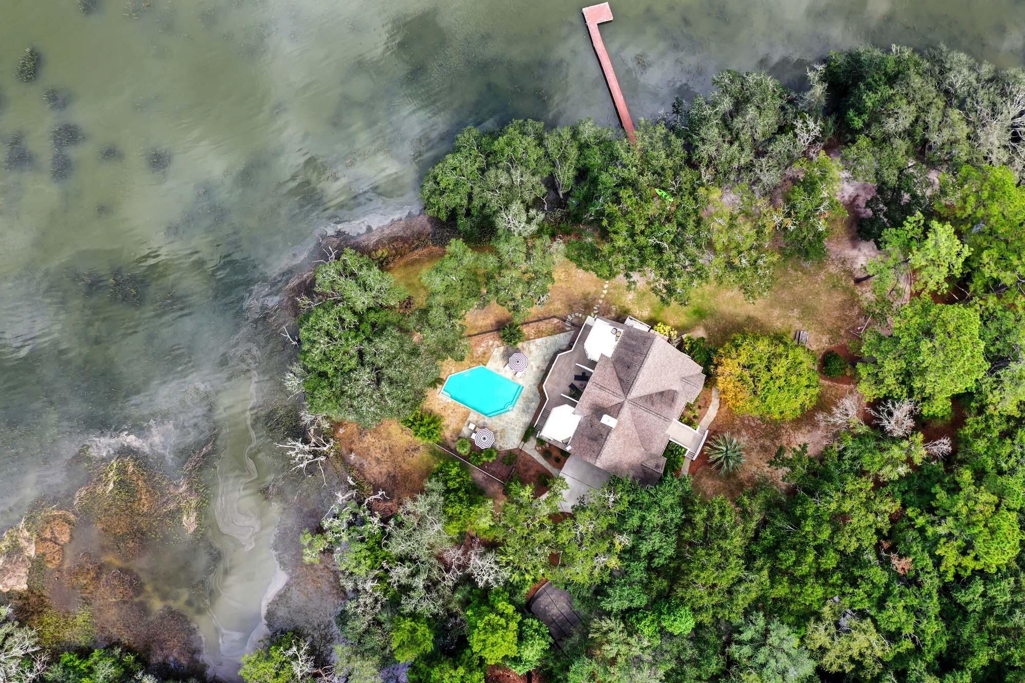 1310 Martins Point Road