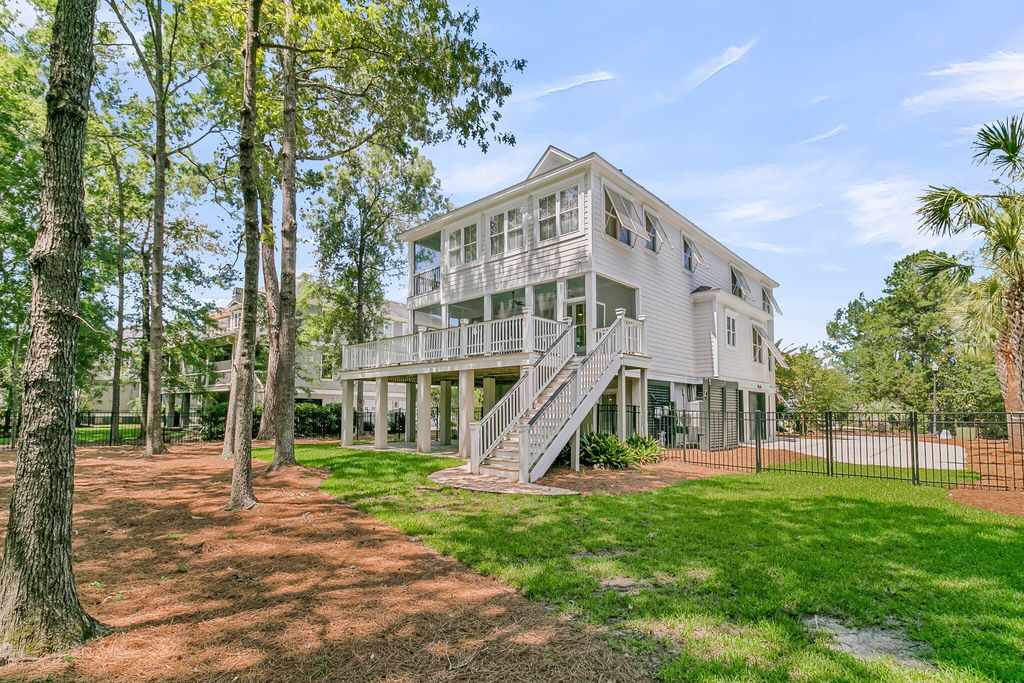 Photo of 2017 Ashburton Way, Mount Pleasant, SC 29466 (MLS # 26018389)
