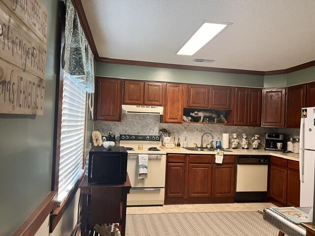 40 W Rigby Street