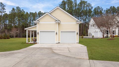 A home in Moncks Corner