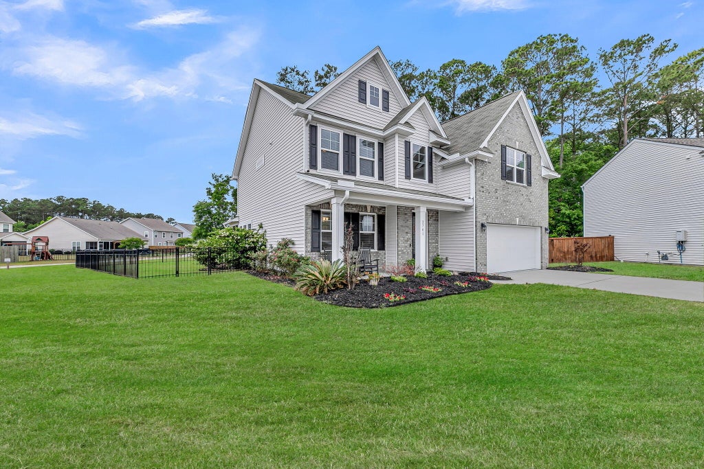 Photo of 2701 Sunrose Lane, Johns Island, SC 29455 (MLS # 26021710)