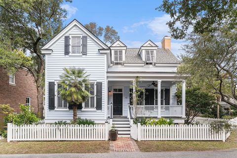 A home in Mount Pleasant