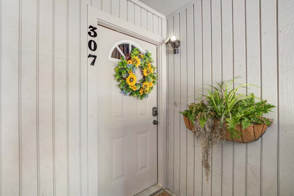 Photo of 307 Greenmeadow Drive, Goose Creek, SC 29445 (MLS # 26023957)