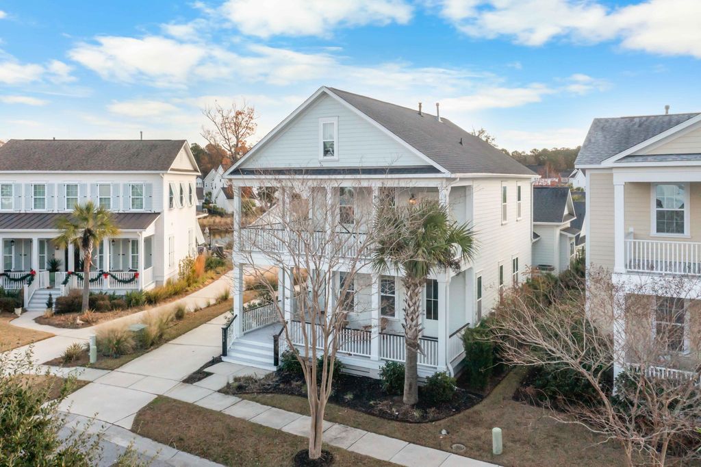 Photo of 1593 Bowsprit Court, Mount Pleasant, SC 29466 (MLS # 25033019)