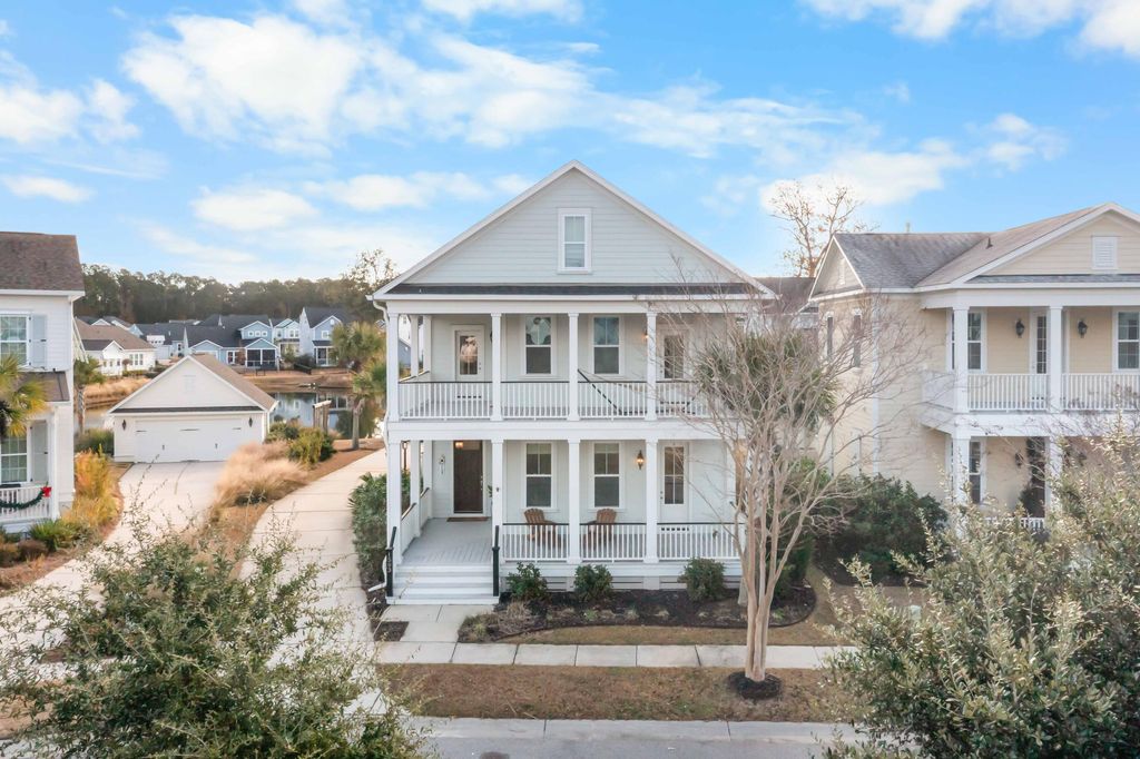 Photo of 1593 Bowsprit Court, Mount Pleasant, SC 29466 (MLS # 25033019)