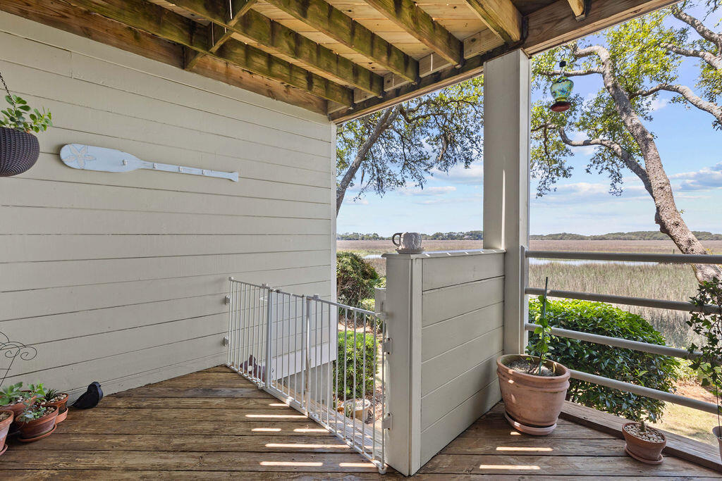 1721 Live Oak Park