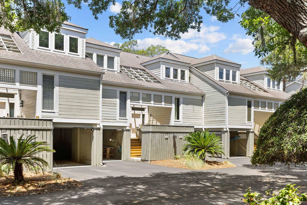 Photo of 1721 Live Oak Park, Seabrook Island, SC 29455 (MLS # 26016611)