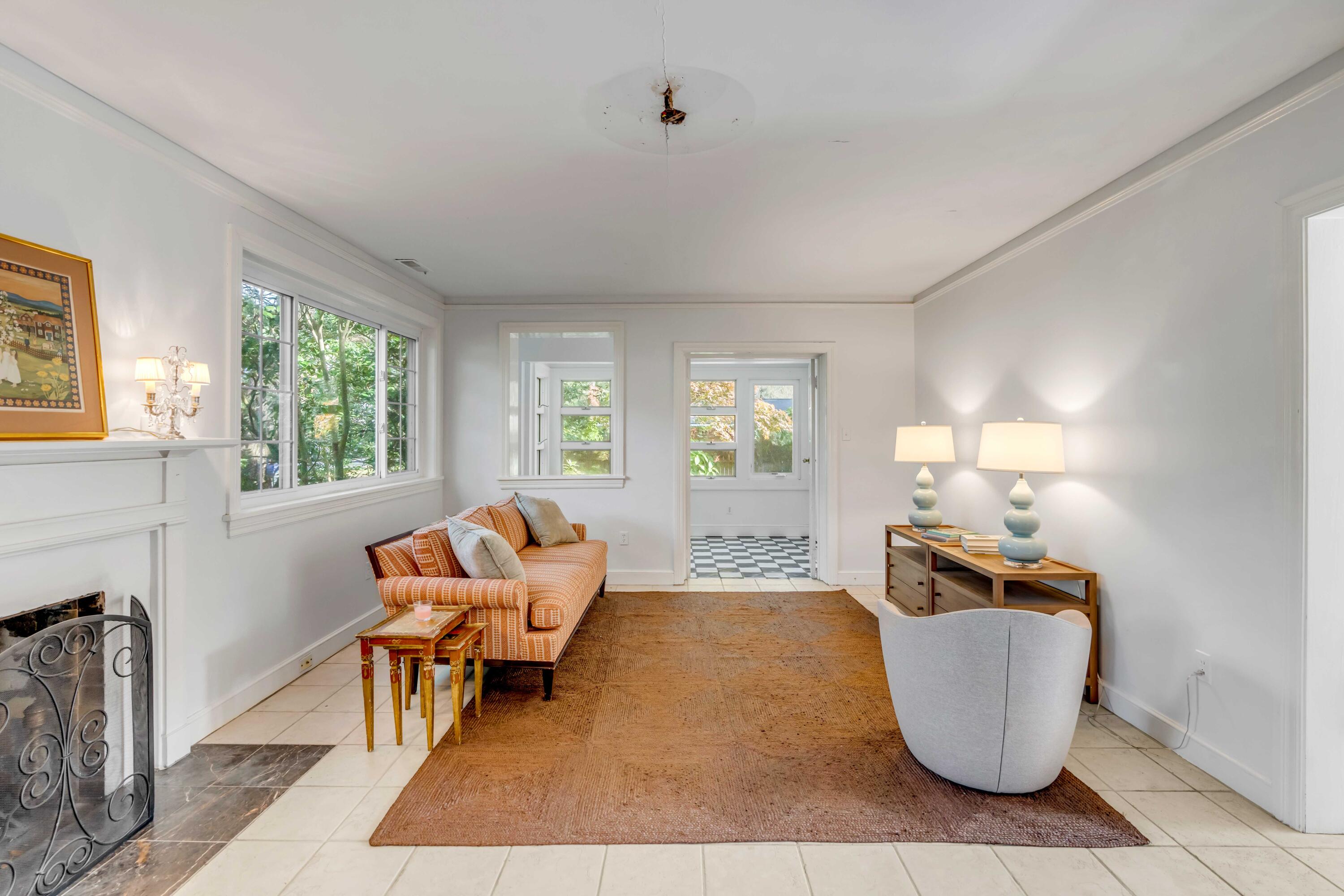 2137 Wappoo Drive
