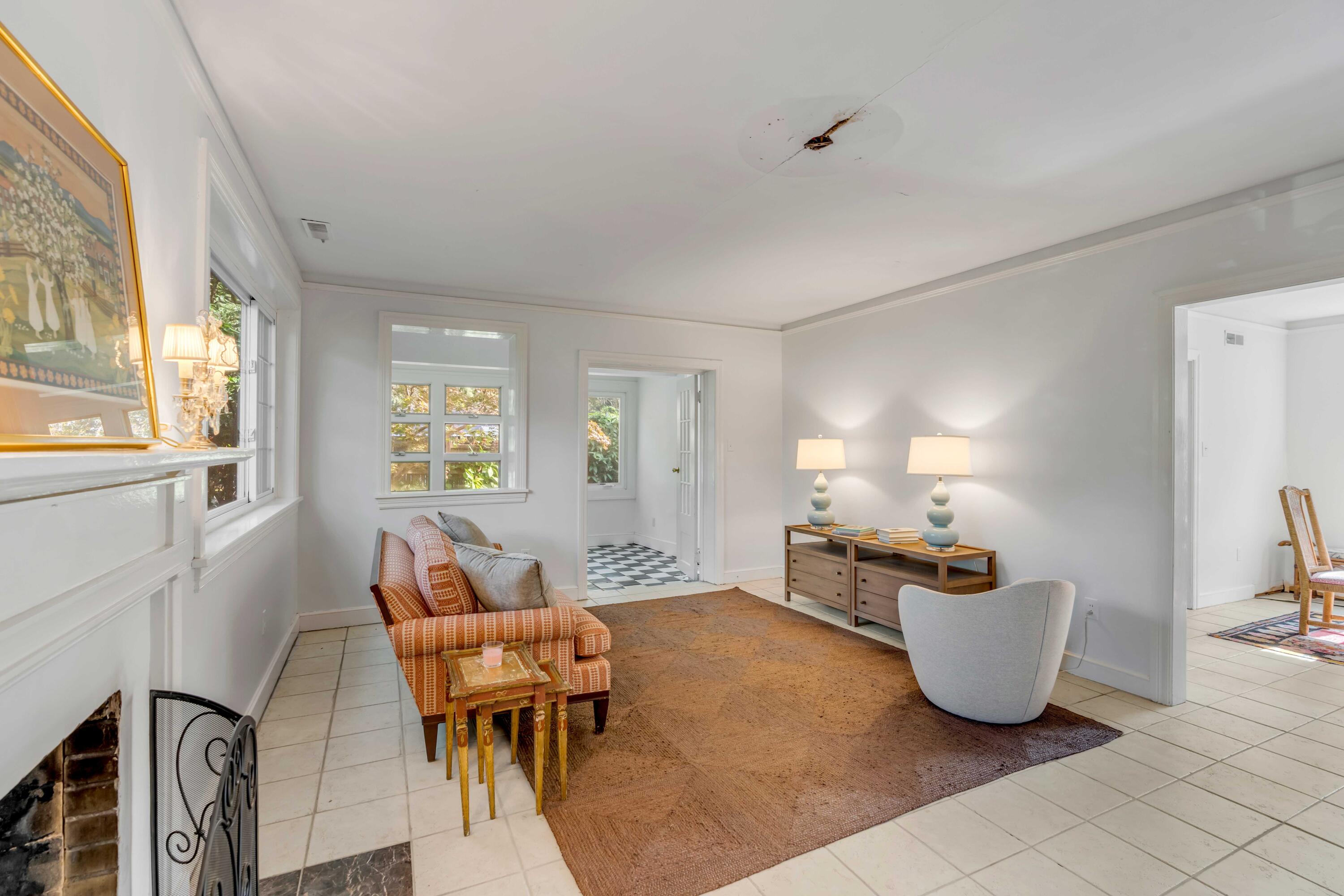 2137 Wappoo Drive