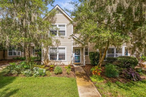 Photo of 1304 Barnwell Bluff Blf, Beaufort, SC 29902 (MLS # 25027366)