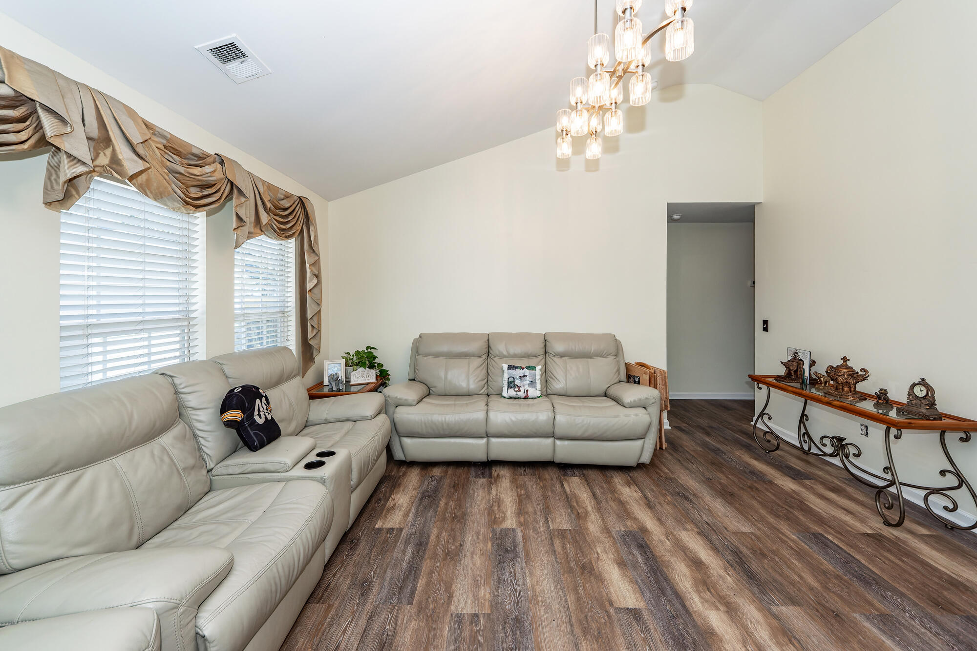 1501 Pinethicket Drive