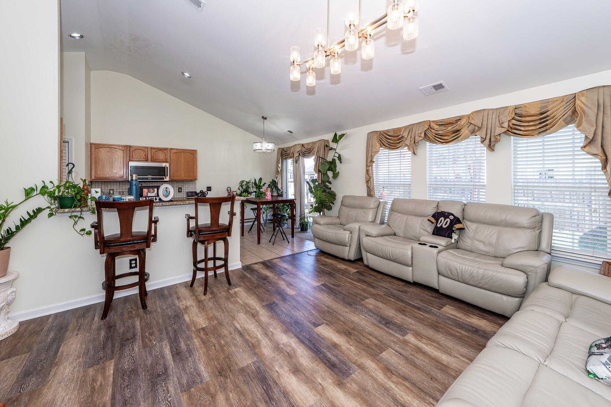 1501 Pinethicket Drive