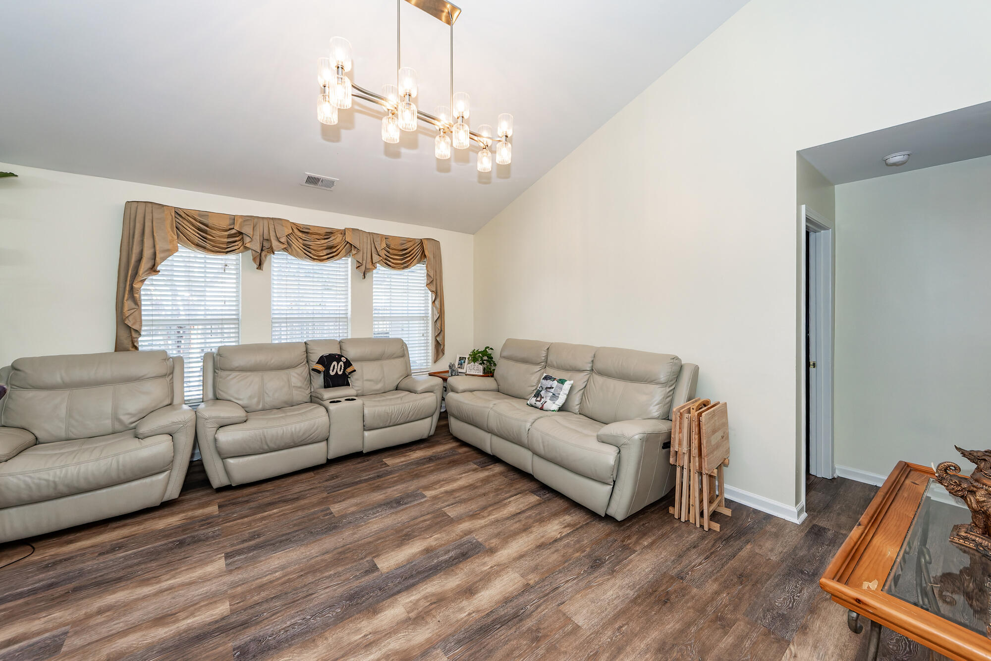 1501 Pinethicket Drive