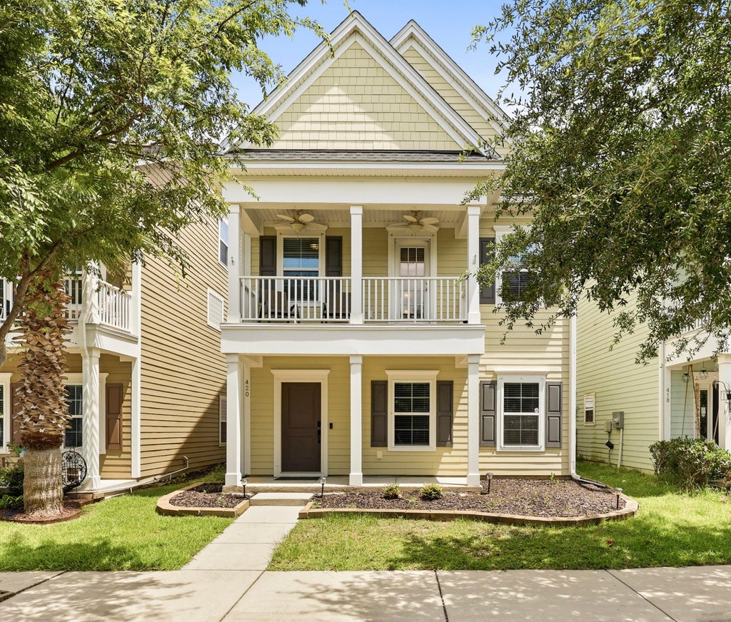 Photo of 420 Verbena Avenue, Summerville, SC 29483 (MLS # 26018731)