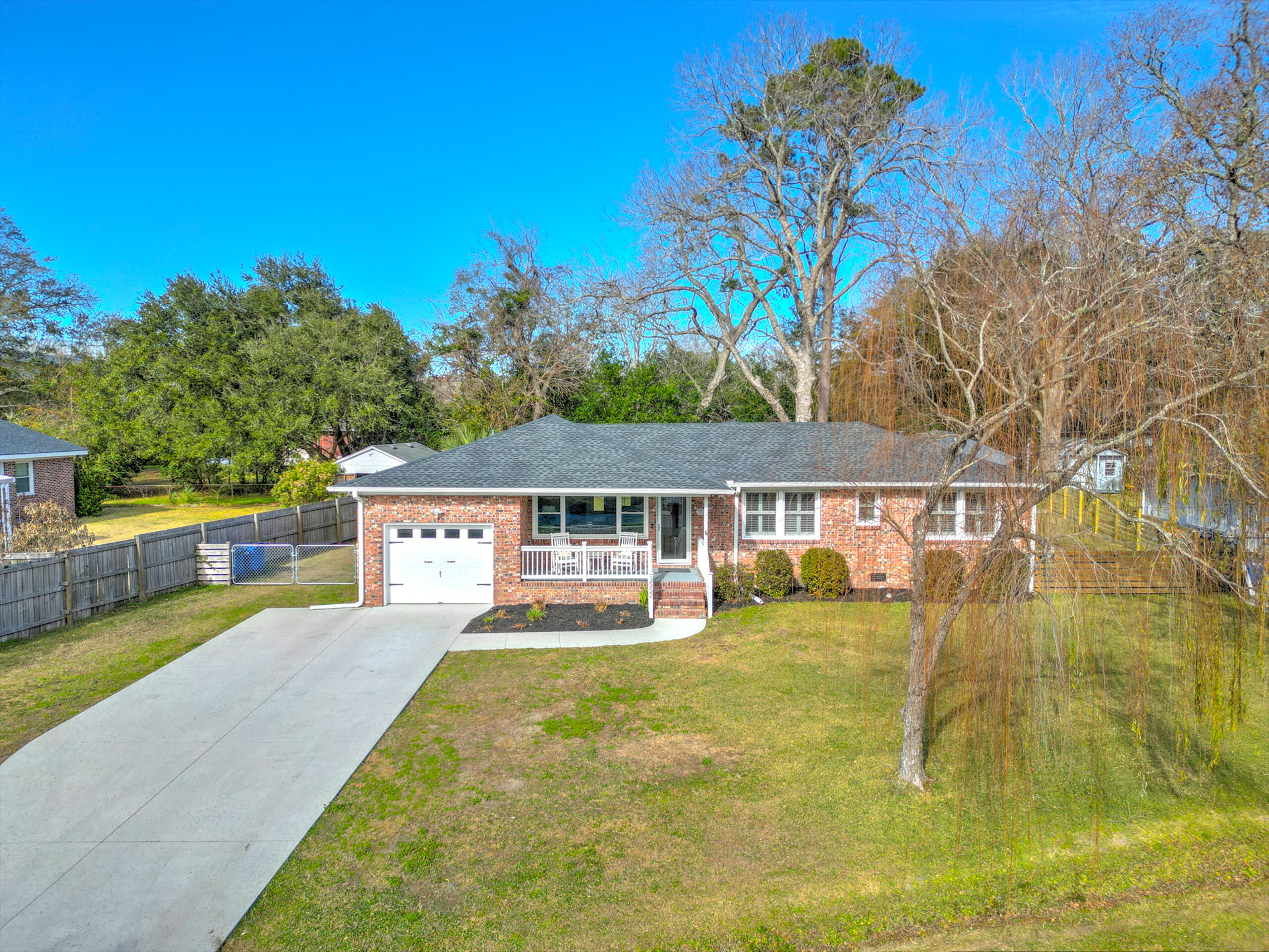 3552 Old Ferry Road