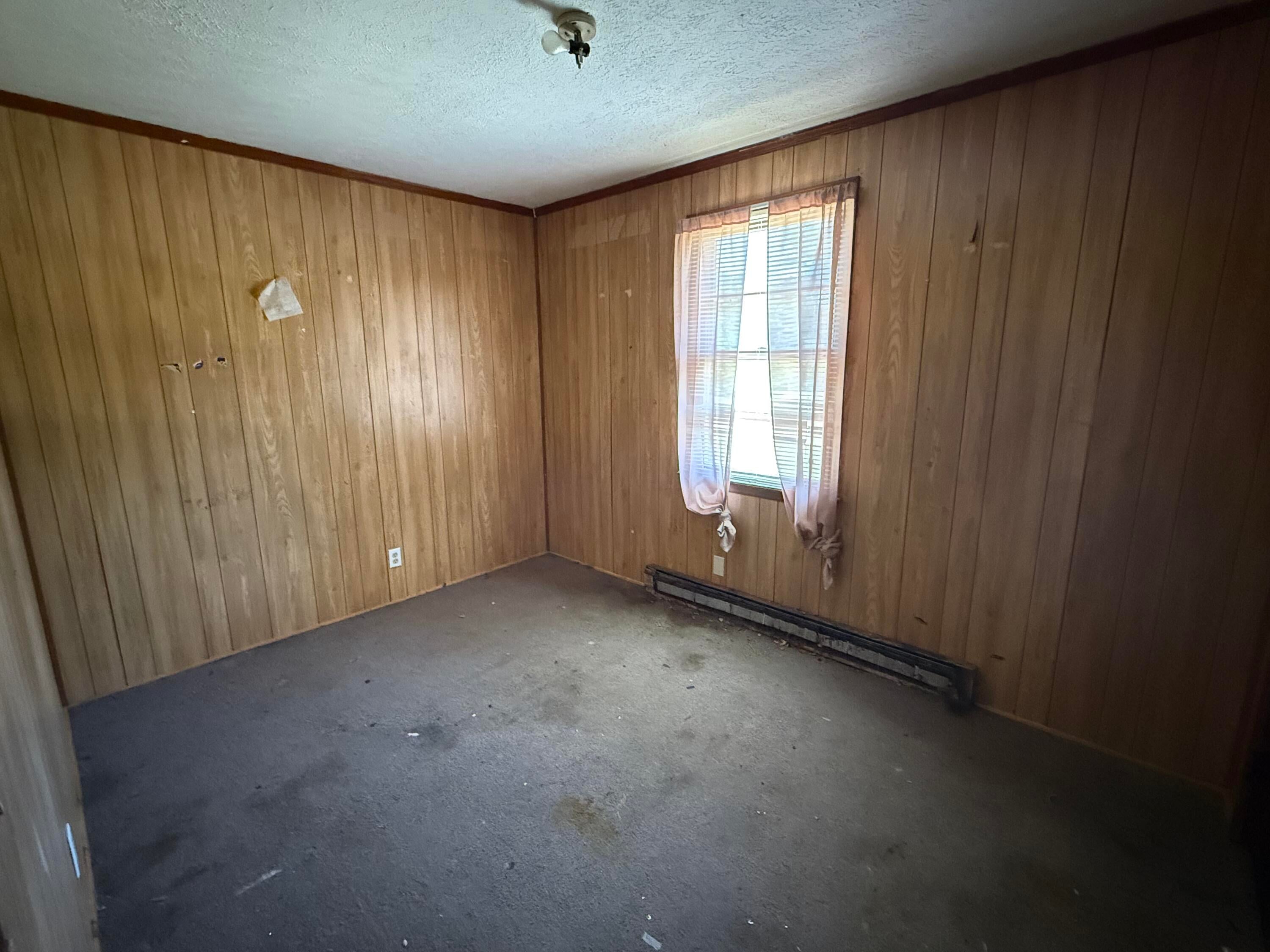 118 Foxie Lane