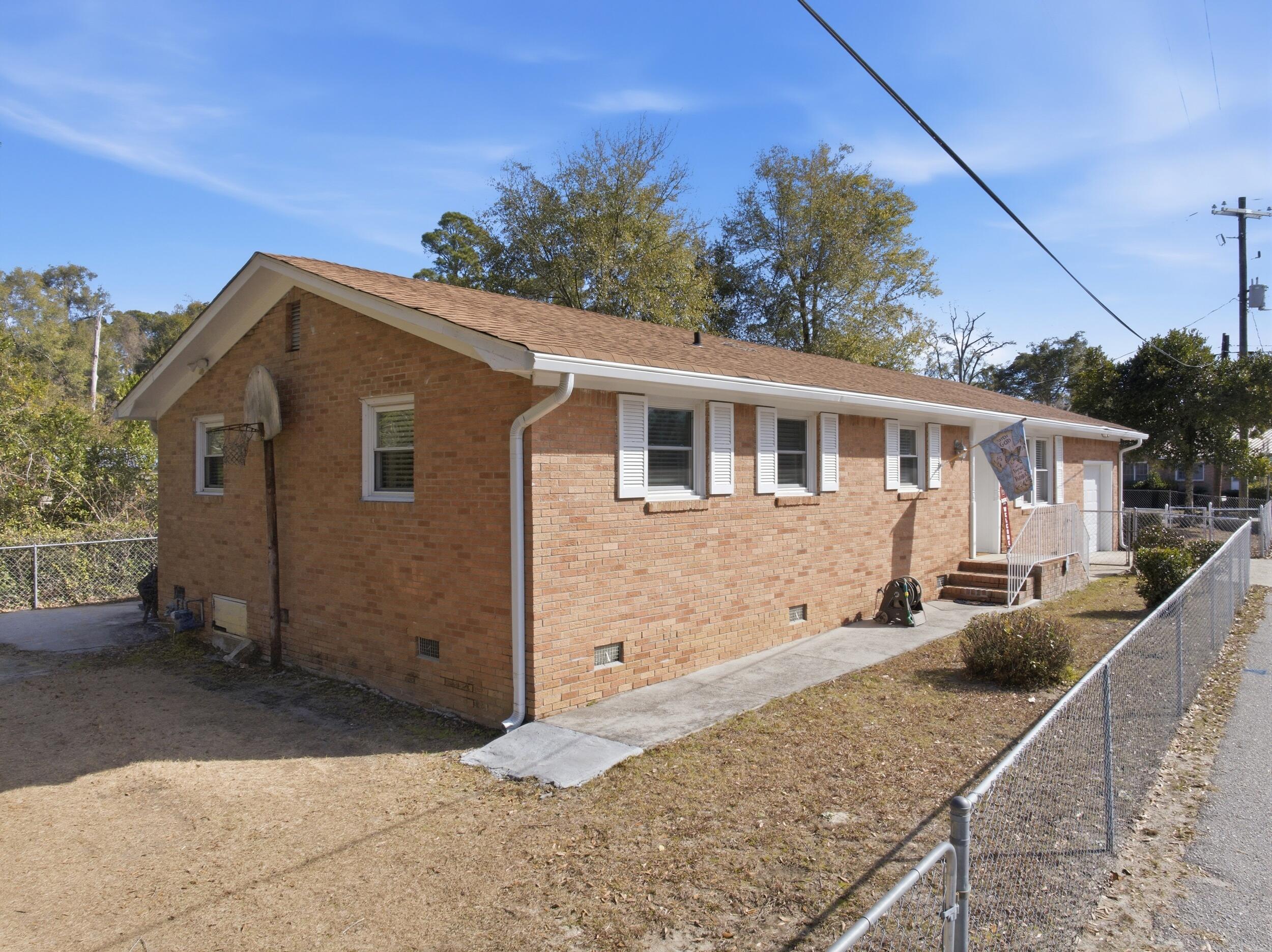 102 Wiley Street