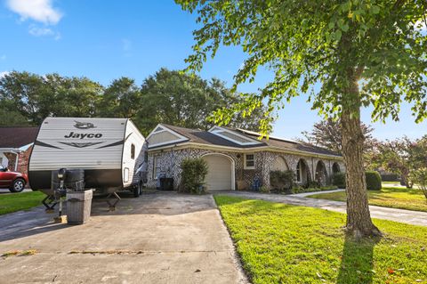 A home in Summerville