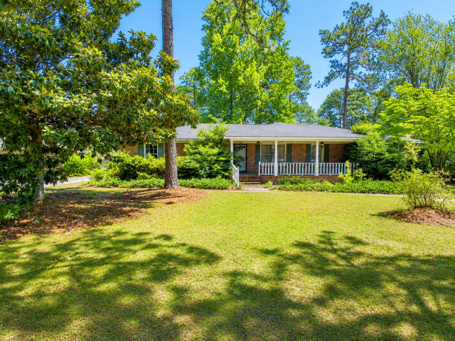 2112 W Carolina Avenue, Hartsville, SC, 29550