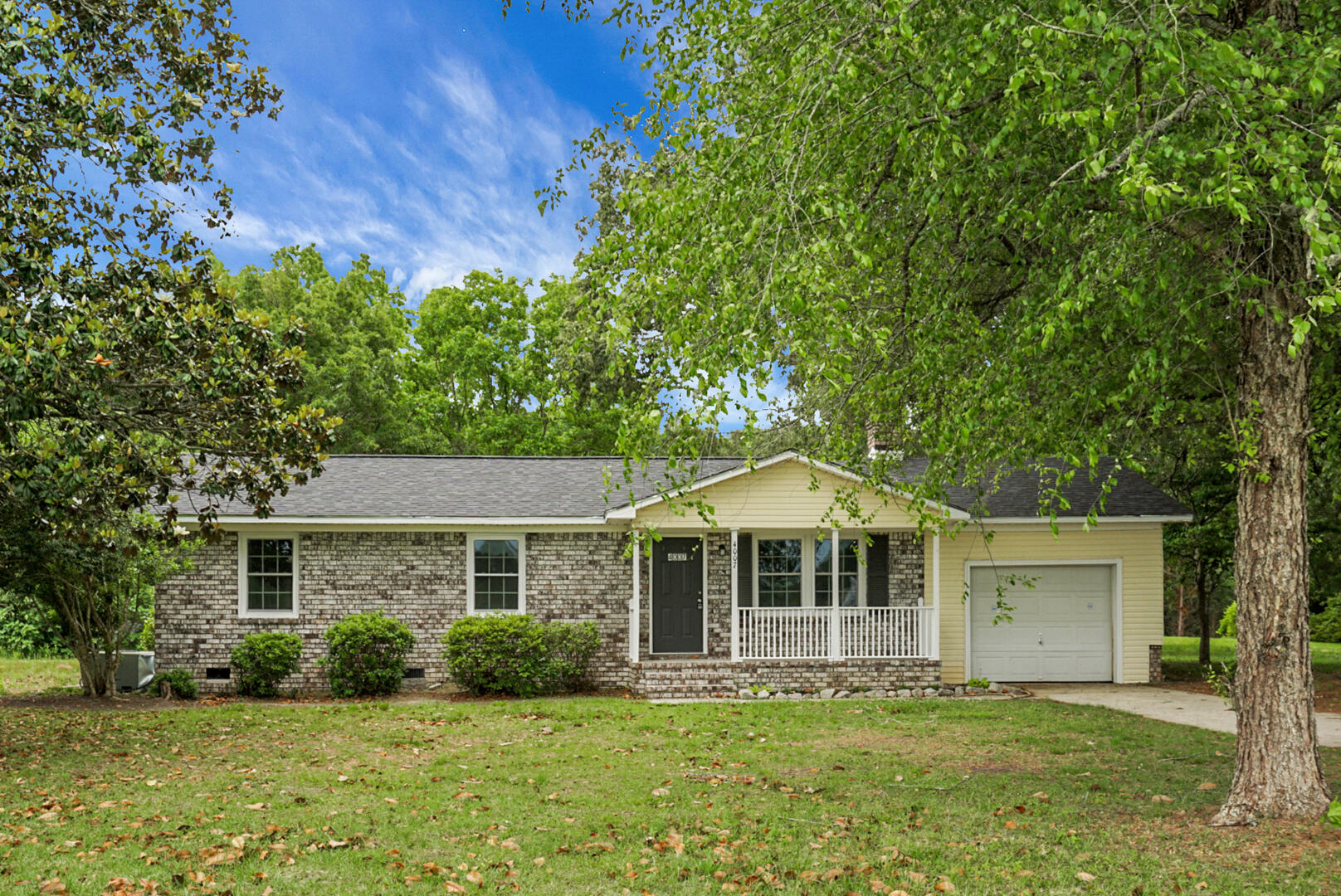 4007 N Highway 17a