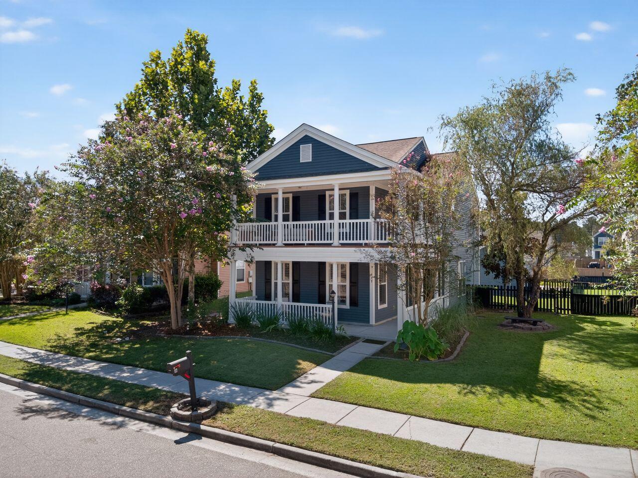 117 Red Leaf Boulevard