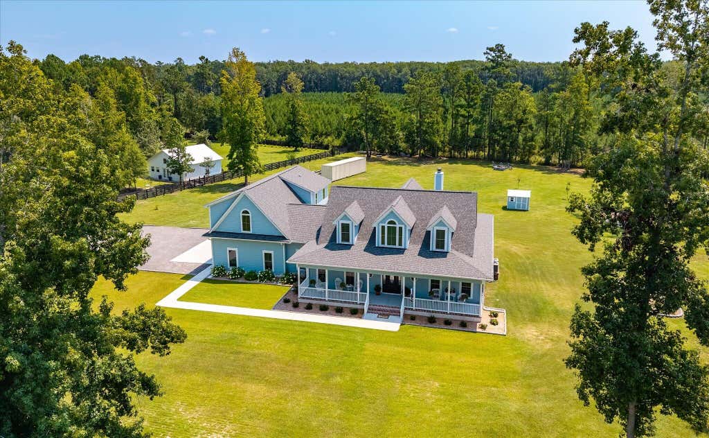 Photo of 6876 Hyde Farm Road, Ravenel, SC 29470 (MLS # 26022443)