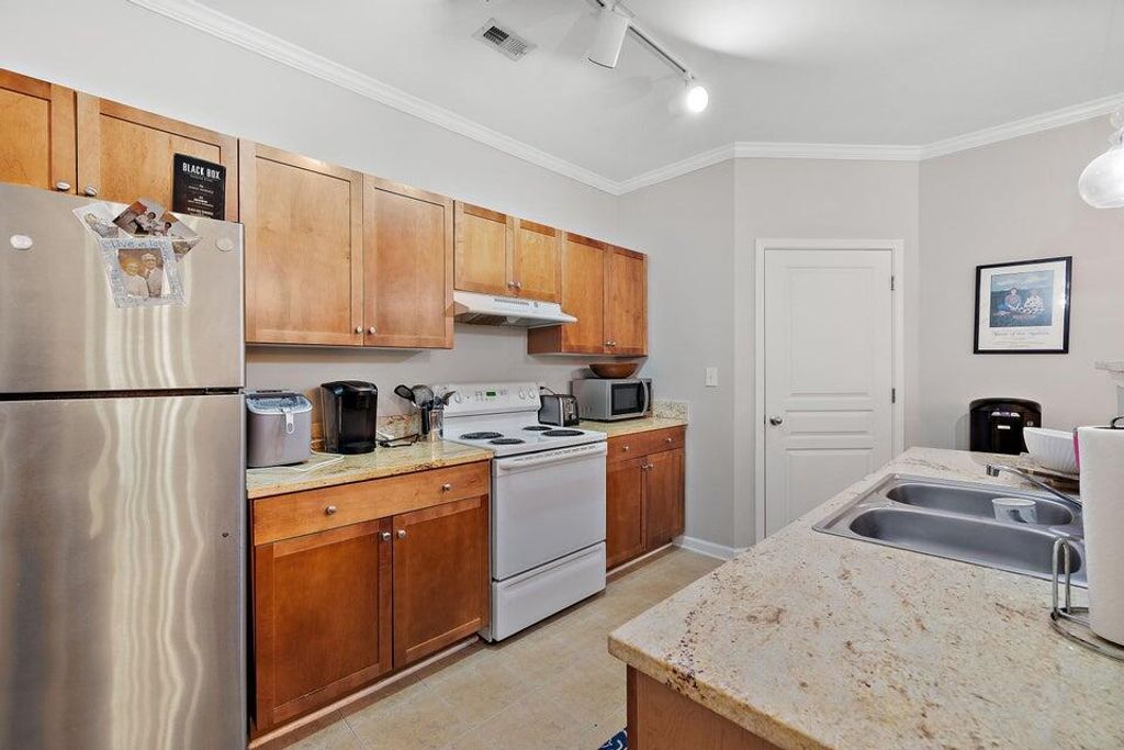 Photo of 100 Bucksley Lane #306, Charleston, SC 29492 (MLS # 25024396)