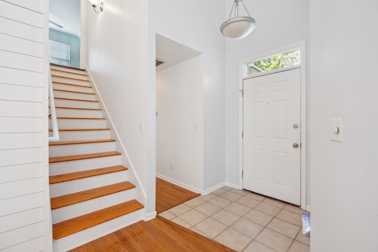 642 Bridlewood Lane