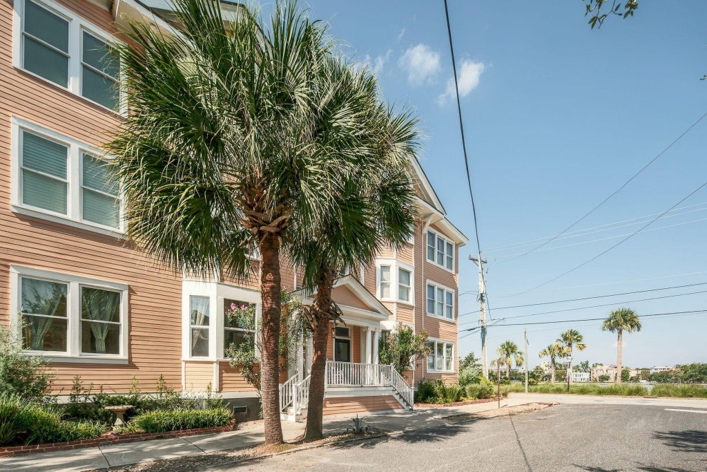 Photo of 201 Broad Street #2, Charleston, SC 29401 (MLS # 26028921)
