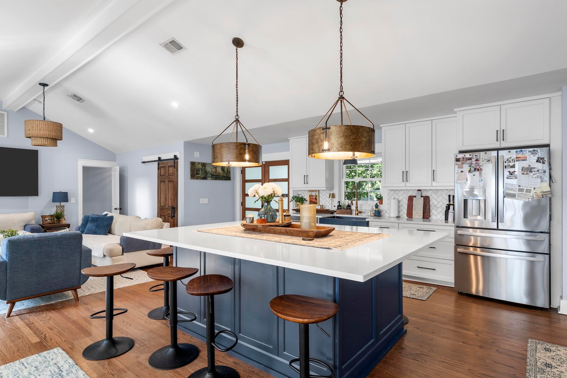 1123 Garland Road