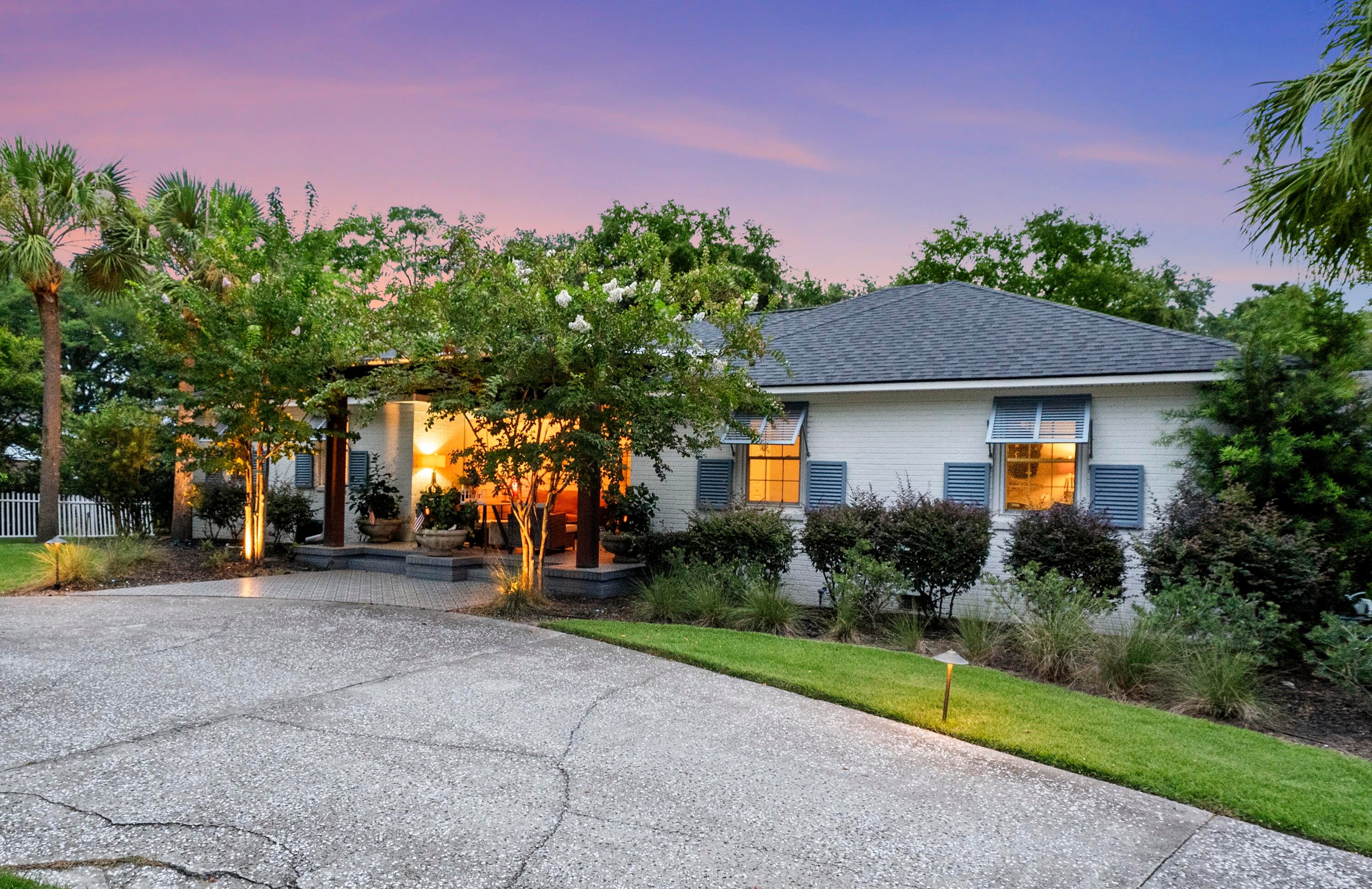 1123 Garland Road