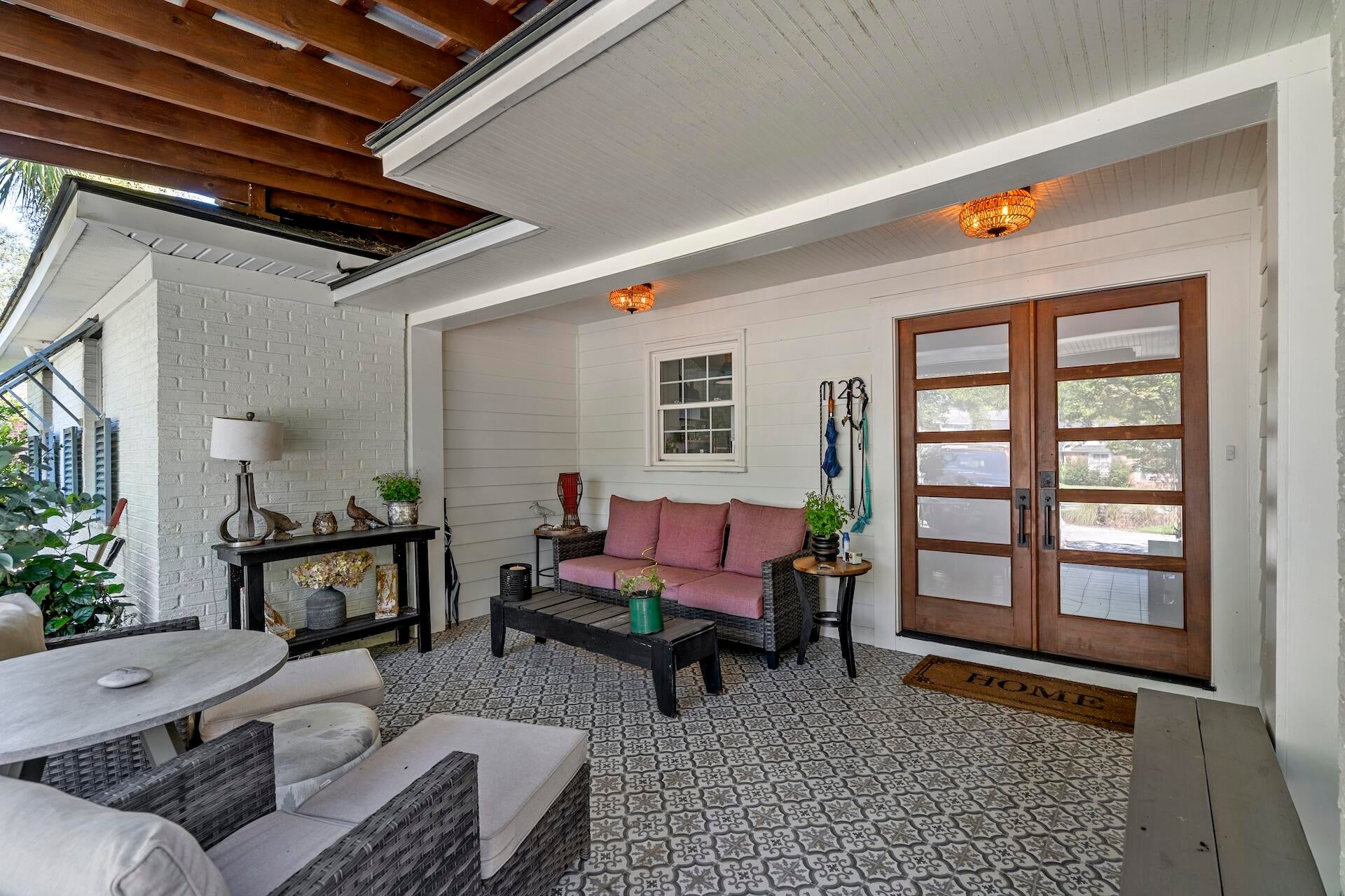 1123 Garland Road