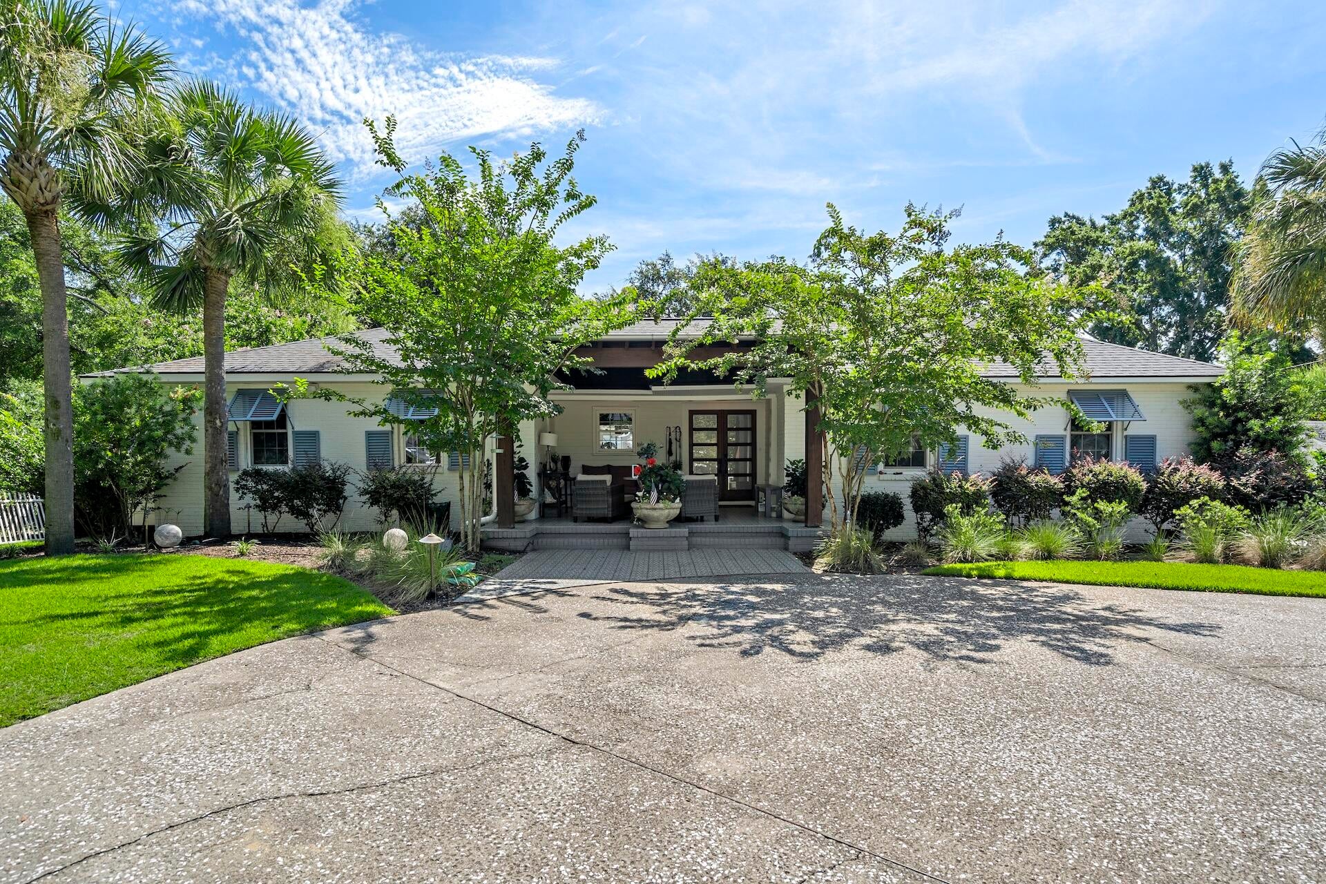 1123 Garland Road