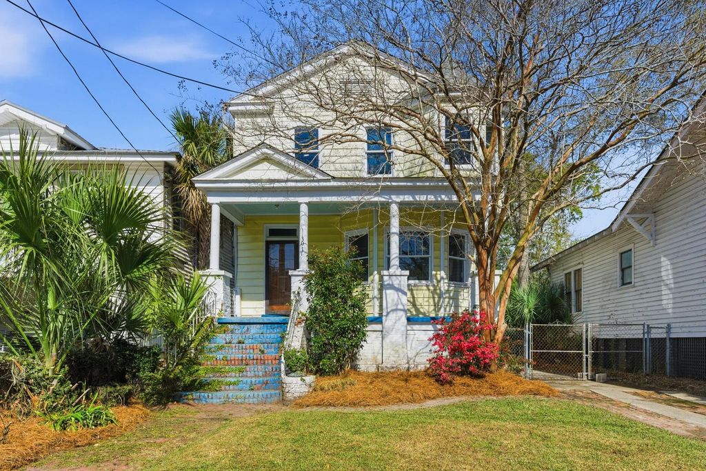 Photo of 1130 King Street, Charleston, SC 29403 (MLS # 26008068)