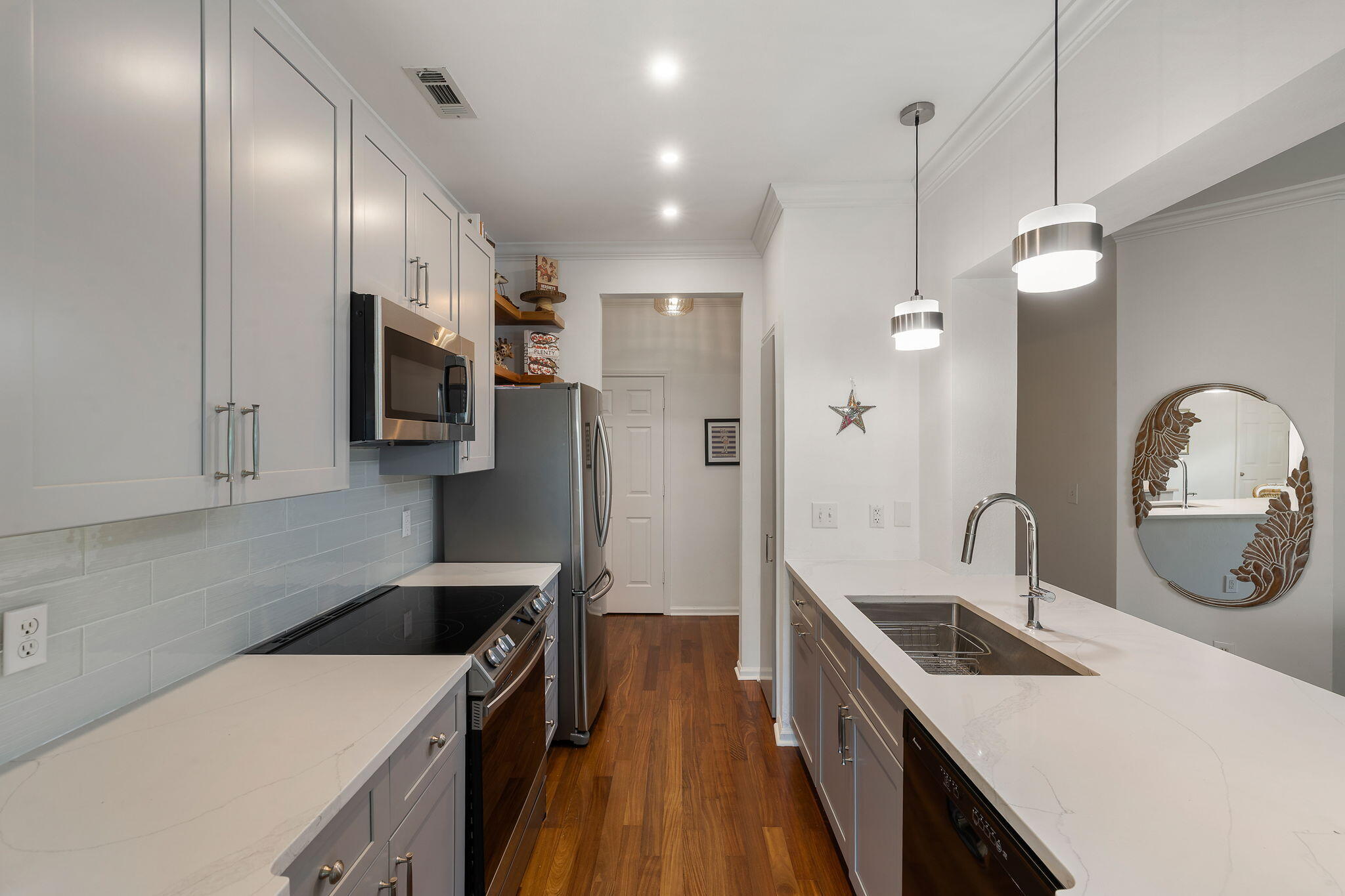 130 River Landing Drive 6102