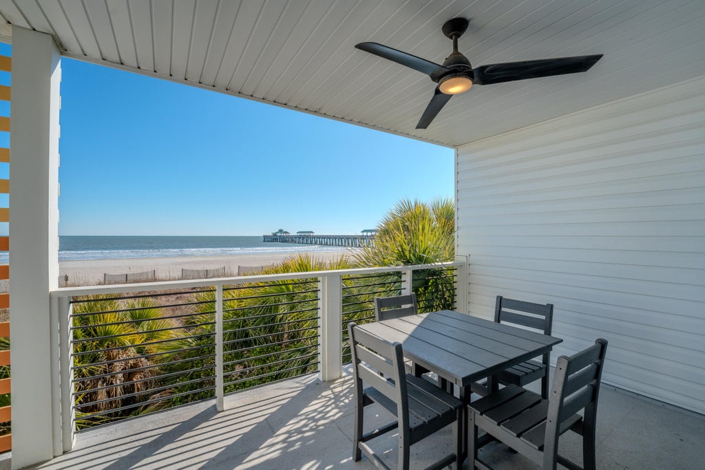 Photo of 115 E Arctic Avenue #1b, Folly Beach, SC 29439 (MLS # 26024759)